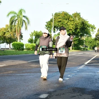 Runner Photo 6055668