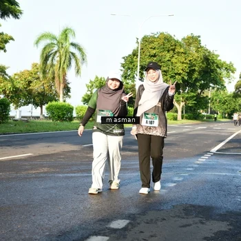 Runner Photo 6055677
