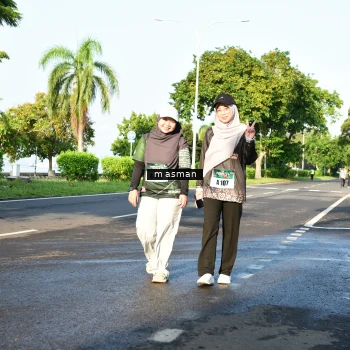 Runner Photo 6055678