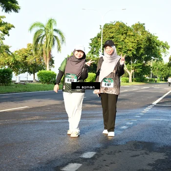 Runner Photo 6055685