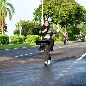 Runner Photo 6055699