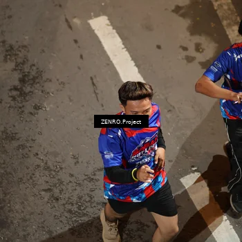 Runner Photo 6055703