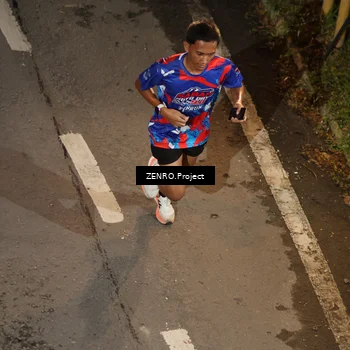 Runner Photo 6055705