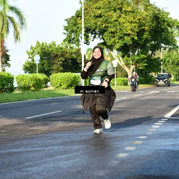 Runner Photo 6055714