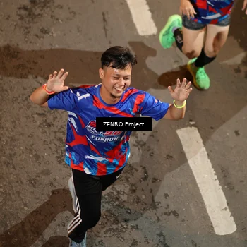 Runner Photo 6055743
