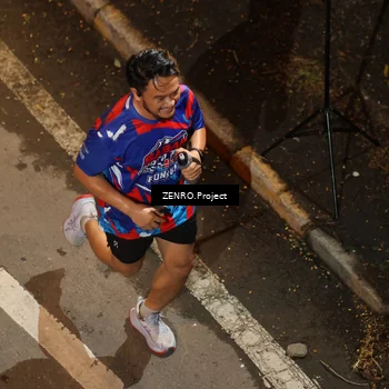 Runner Photo 6055766