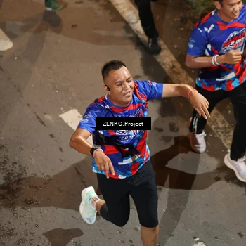 Runner Photo 6055789