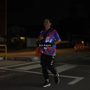 Runner Photo 6055799