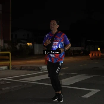 Runner Photo 6055806