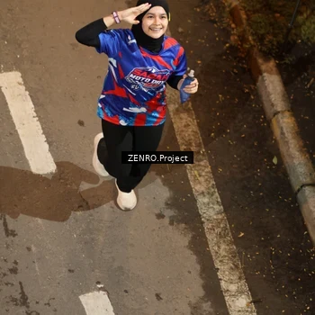 Runner Photo 6055807