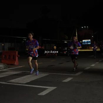 Runner Photo 6055812