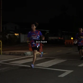 Runner Photo 6055816