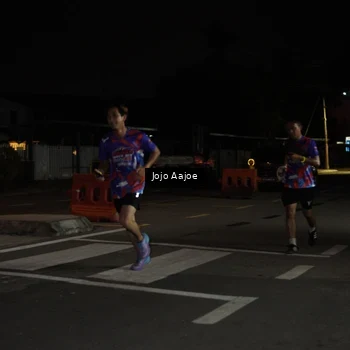 Runner Photo 6055837