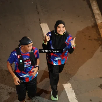 Runner Photo 6055838