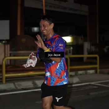 Runner Photo 6055845