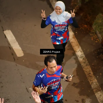 Runner Photo 6055849