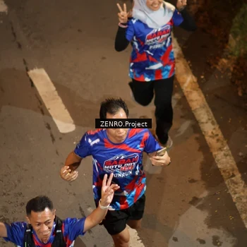 Runner Photo 6055853