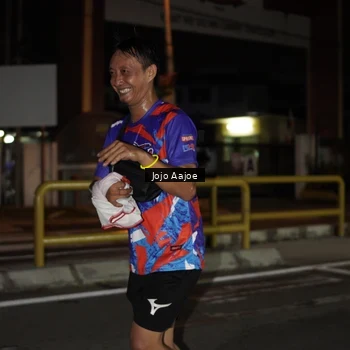Runner Photo 6055860