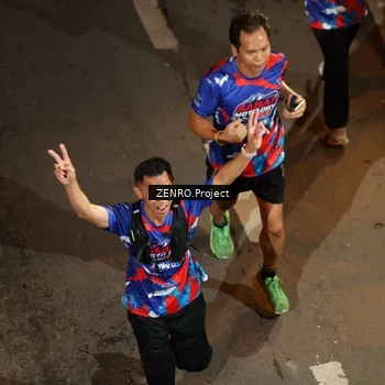 Runner Photo 6055862