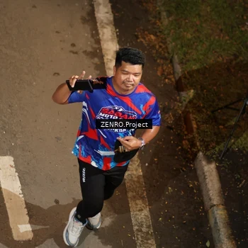 Runner Photo 6055865