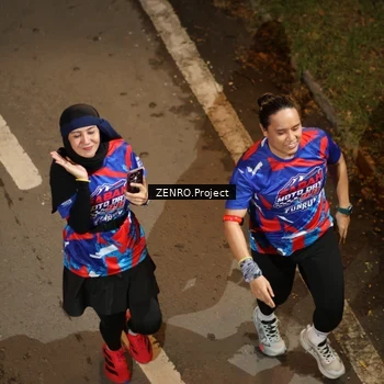 Runner Photo 6055866