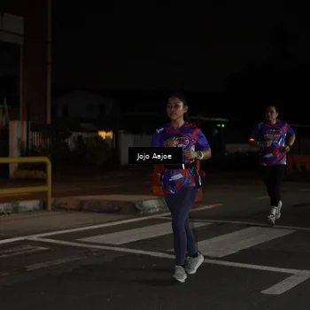 Runner Photo 6055871