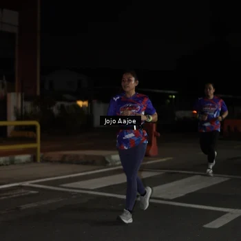 Runner Photo 6055897