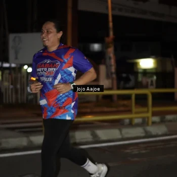 Runner Photo 6055901