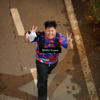 Runner Photo 6055912