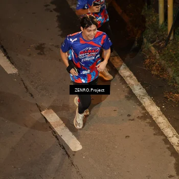 Runner Photo 6055913