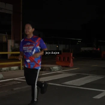 Runner Photo 6055933
