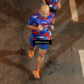 Runner Photo 6055944