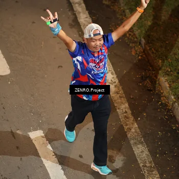 Runner Photo 6055975