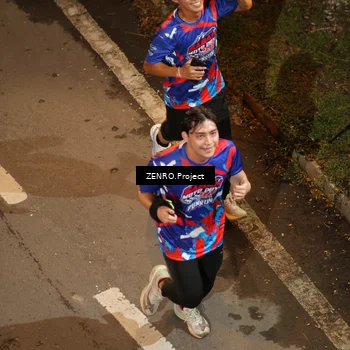 Runner Photo 6055979