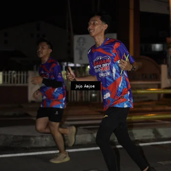 Runner Photo 6055981