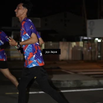 Runner Photo 6055992