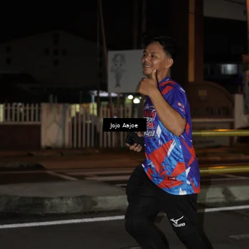 Runner Photo 6055993