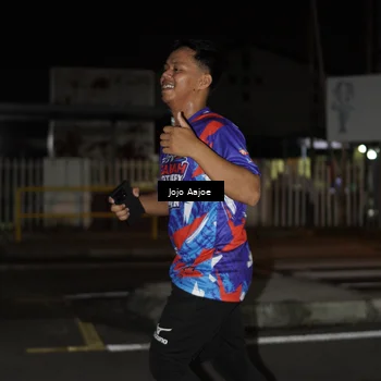 Runner Photo 6055994