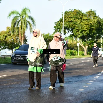 Runner Photo 6056004