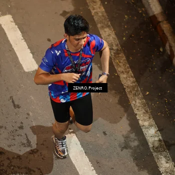 Runner Photo 6056010