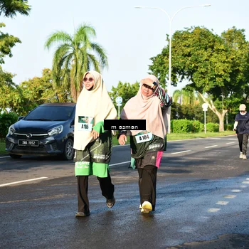 Runner Photo 6056022