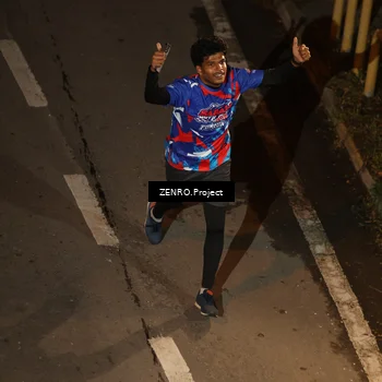 Runner Photo 6056047