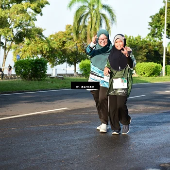 Runner Photo 6056057
