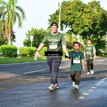 Runner Photo 6056063