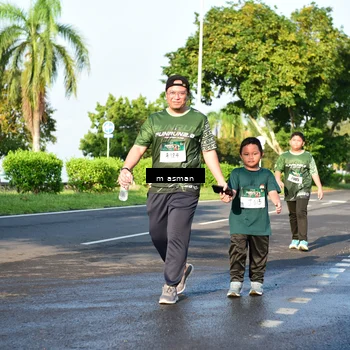 Runner Photo 6056067