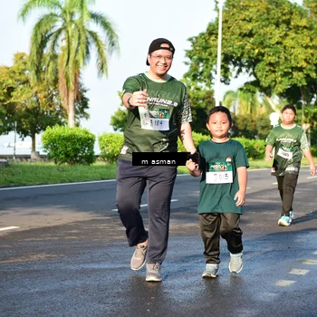 Runner Photo 6056072