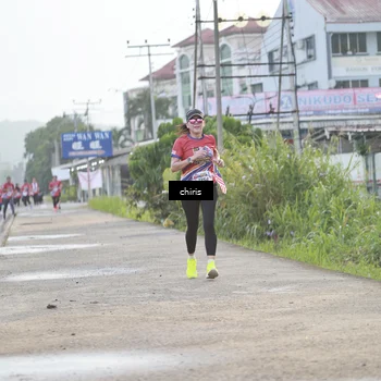 Runner Photo 6056073