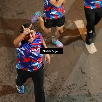 Runner Photo 6056074