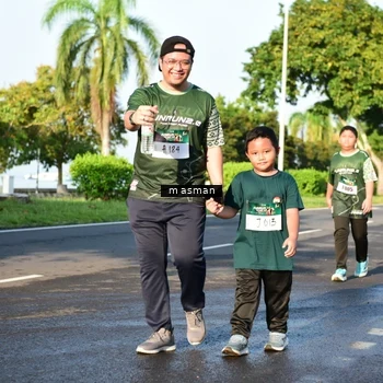 Runner Photo 6056079