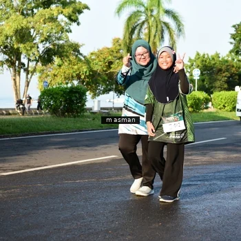 Runner Photo 6056080